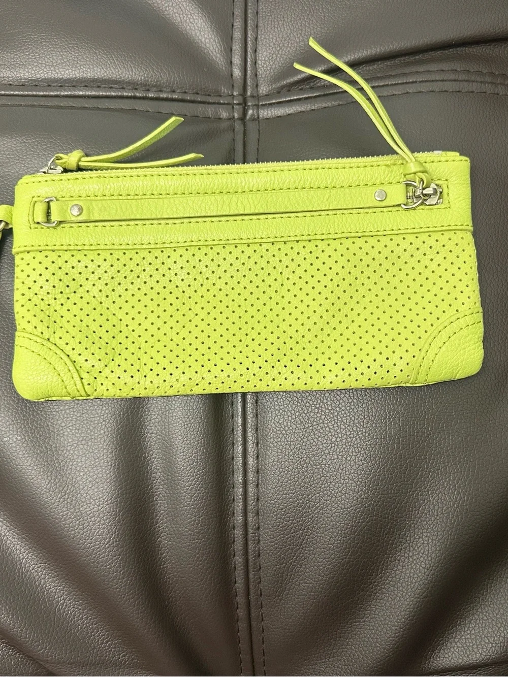 BANANA REPUBLIC Green Perforated Zip Wristlet Clutch Zipper